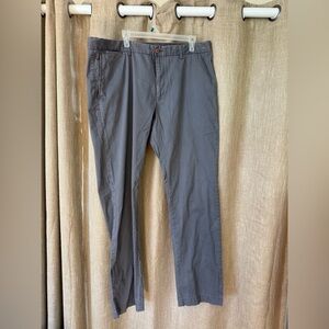 Tommy Bahama Pants Men's Size 38x34 Gray Chino Embroidered Logo Casual